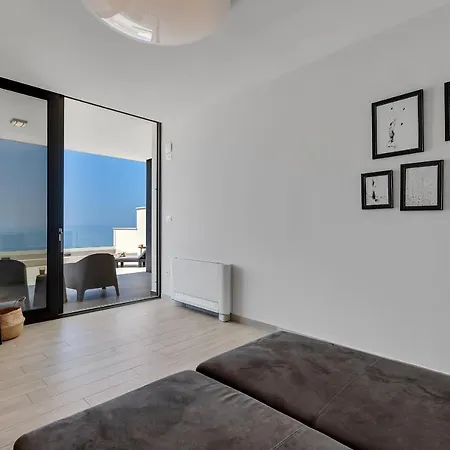 Villa Nina 2,